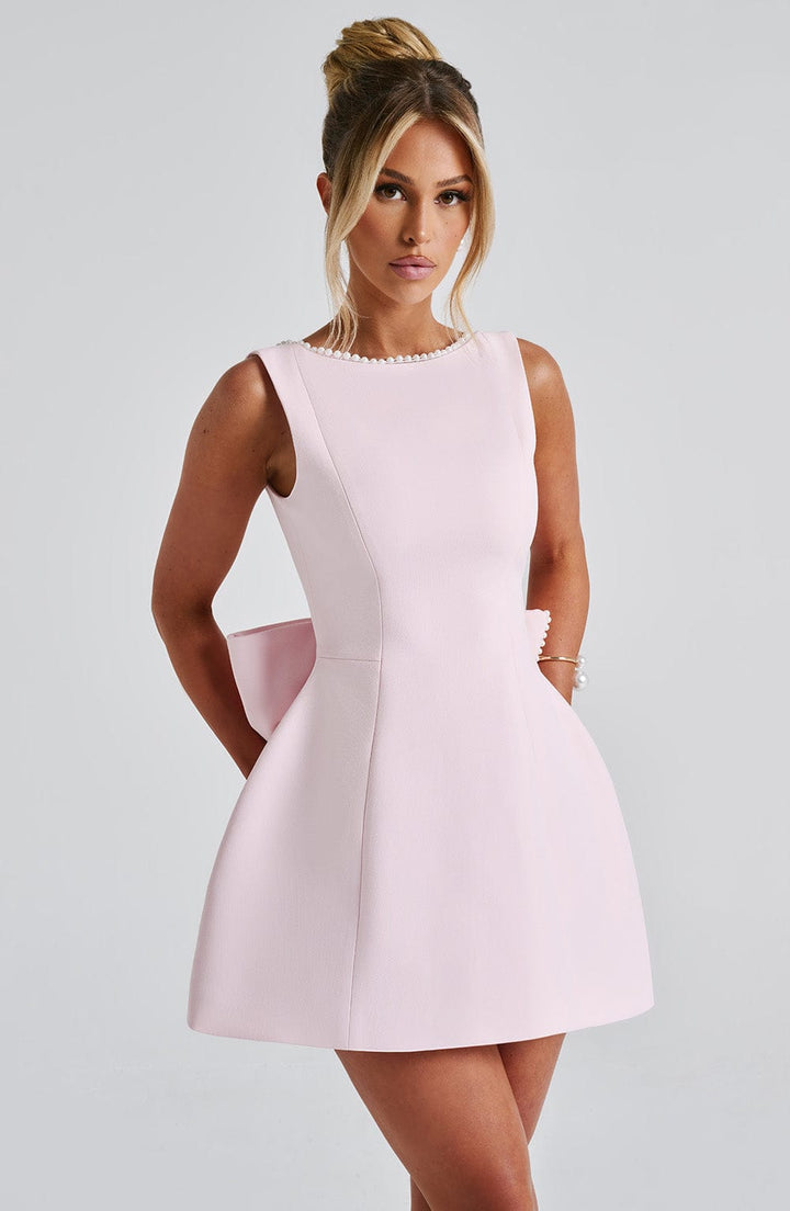 Emma | Women&