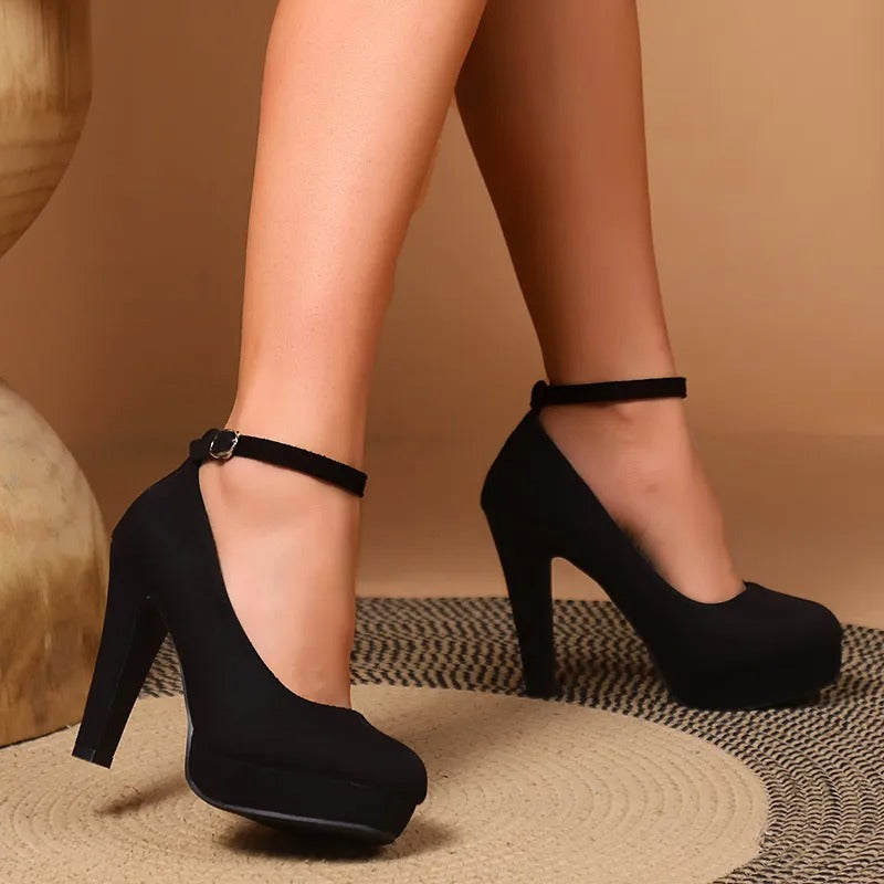 Edith | Damen Pumps mit Plateau und Knöchelriemen für elegante Anlässe
