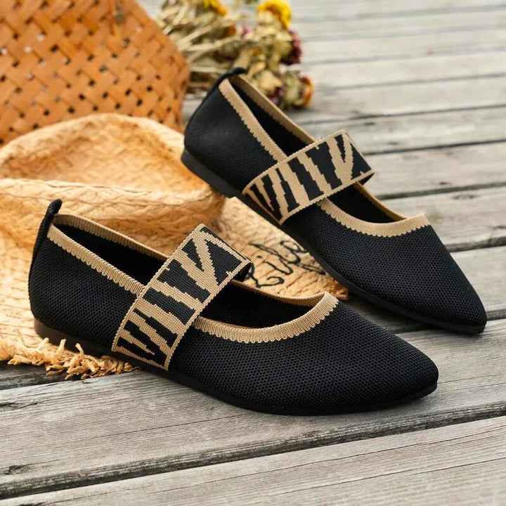Quirina | Damen Ballerina Schuhe | Spitze Form mit elastischem Riemen flach