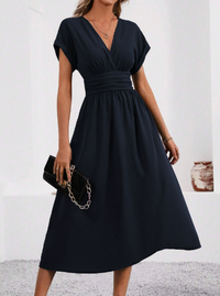 Ilona | Damen Elegantes V-Ausschnitt Midikleid mit Plissiertem Taillenbund