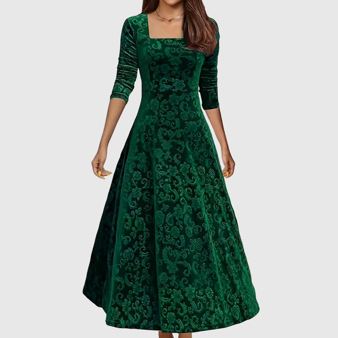 Sophia | Maxikleid aus Samt mit quadratischem Ausschnitt