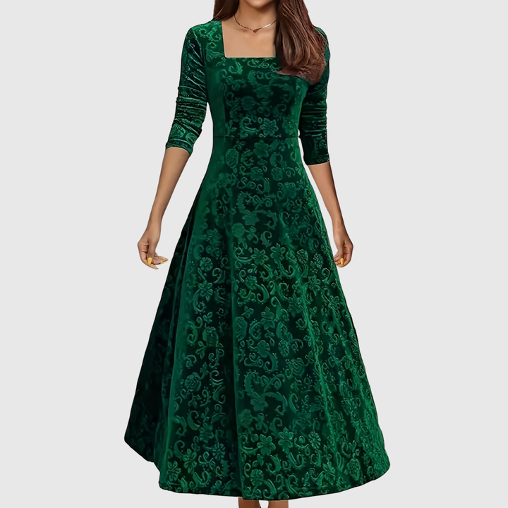 Sophia | Maxikleid aus Samt mit quadratischem Ausschnitt