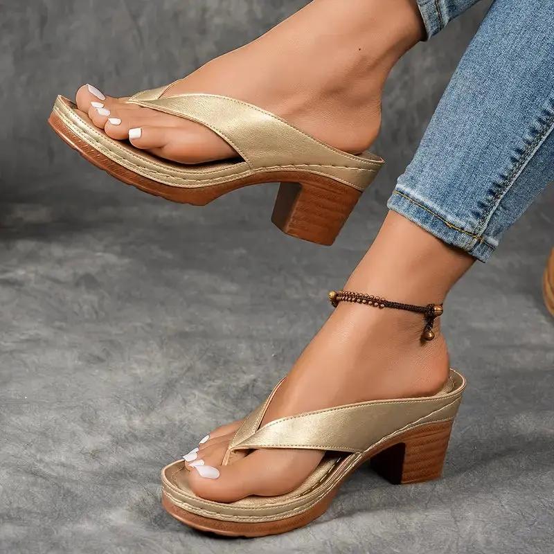Ulrike | Damen Sandalen | Absatz mit elegantem Design