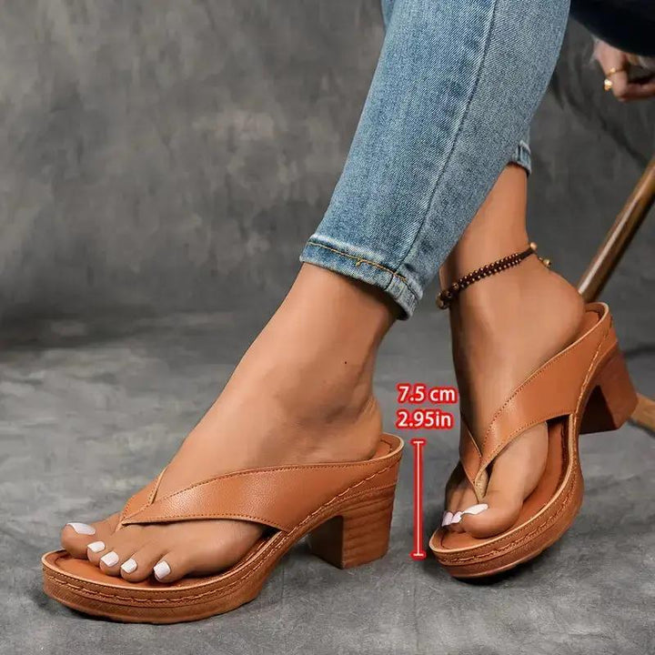 Ulrike | Damen Sandalen | Absatz mit elegantem Design