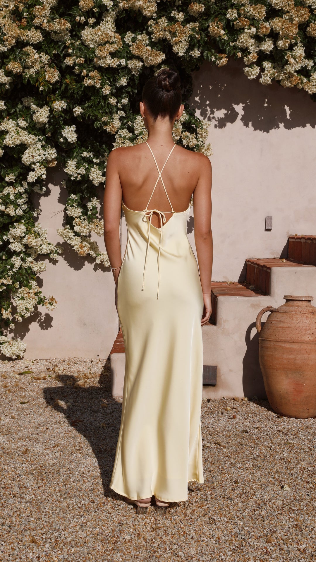 Jacqueline | Damen Rückenfreies Halterneck Hochzeitsgastkleid