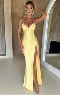Elena | Robe maxi élégante avec fente sur la jambe pour femmes