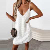 Luisa | Robe structurée à franges avec col en V pour femmes