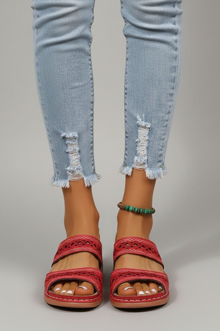 Elena | Damen Breite Riemen Dekorativ Sandalen