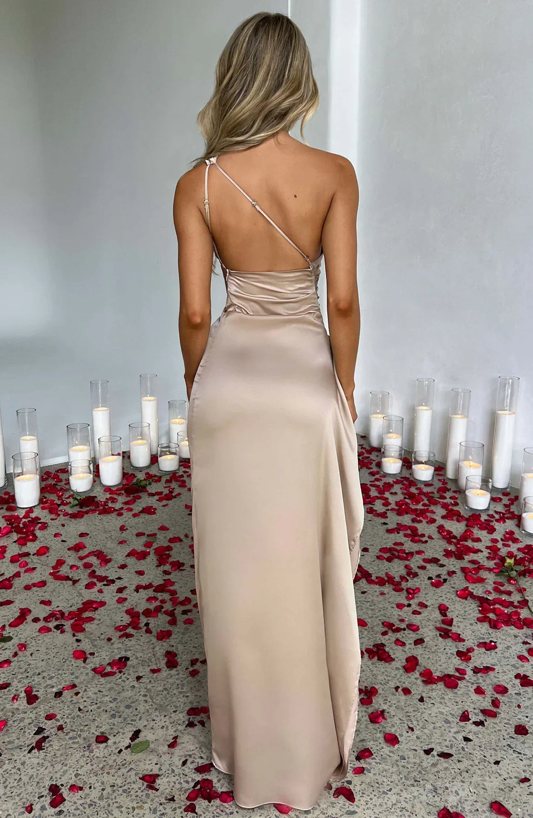Emilia | Damen Elegantes Ein Schulter Ausschnitt Maxikleid