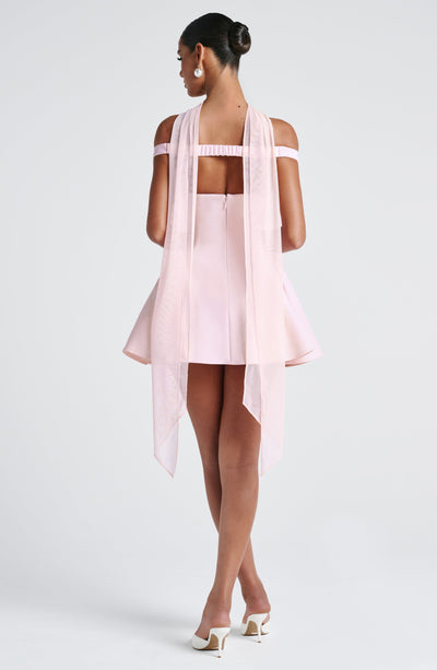 Valentina | Robe légère en mesh stretch jaune avec écharpe pour femme