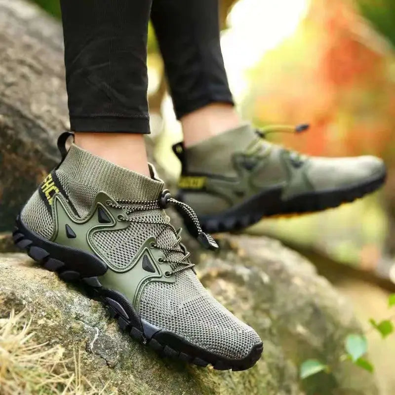 Leo | Scarpe da trekking ortopediche con suola profilata