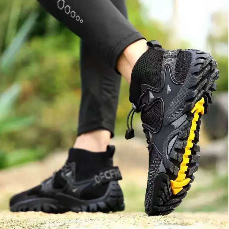 Leo | Scarpe da trekking ortopediche con suola profilata
