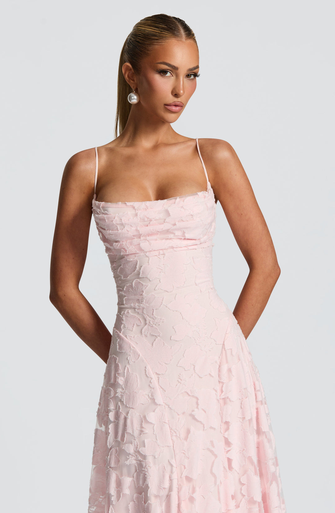Antonia | Women&