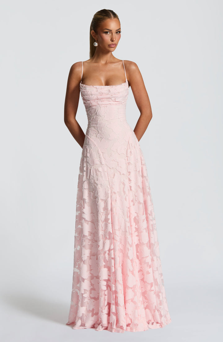 Antonia | Women&