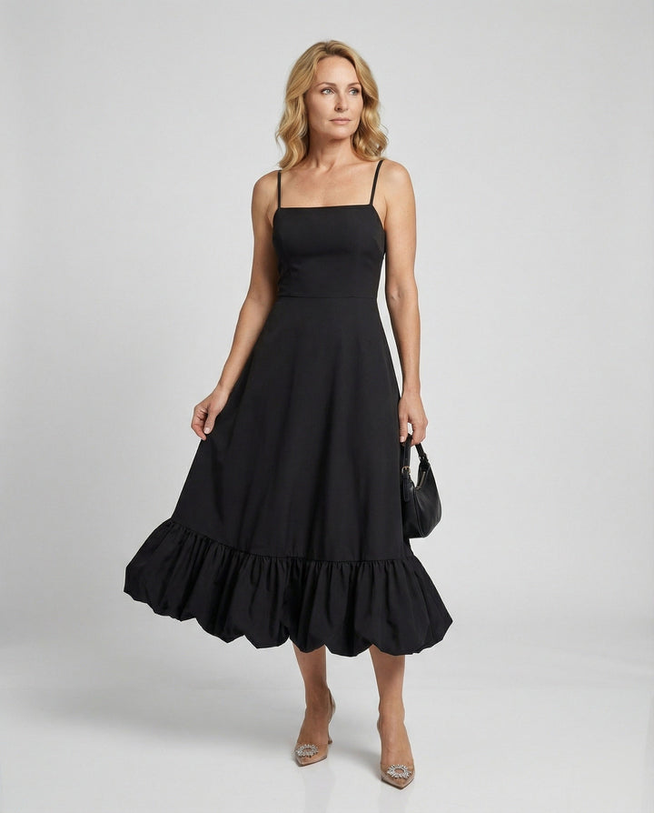 Dorota | Damen Maxikleid mit Schmalen Trägern und zeitlosem Design