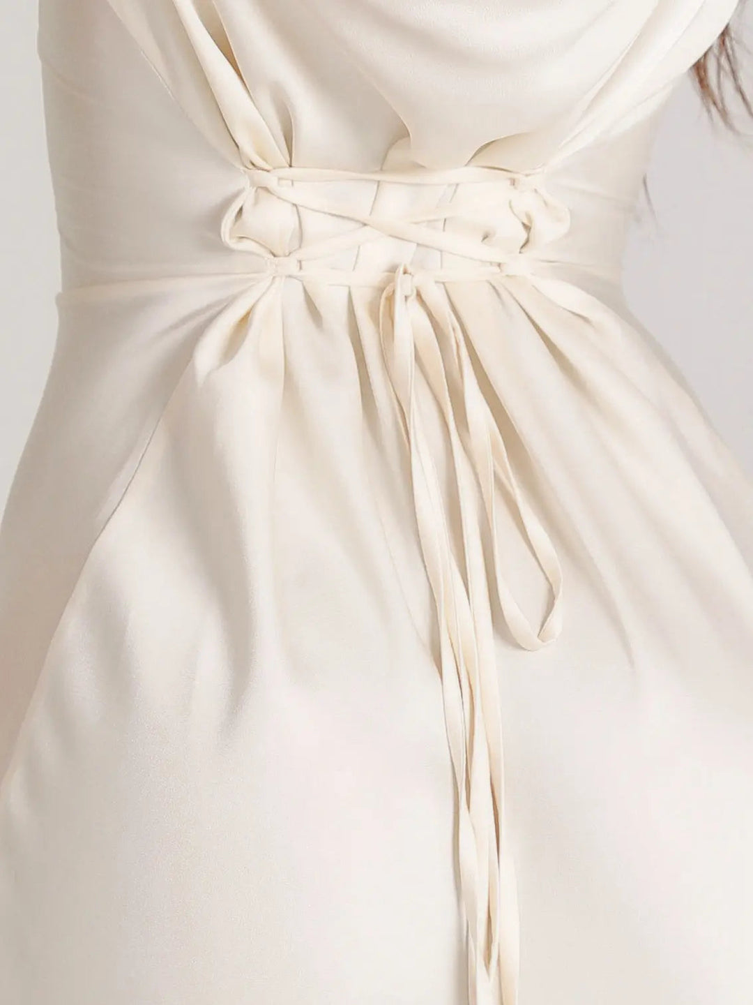Katja | Damen Elegantes Satin Maxikleid mit langen Ärmeln