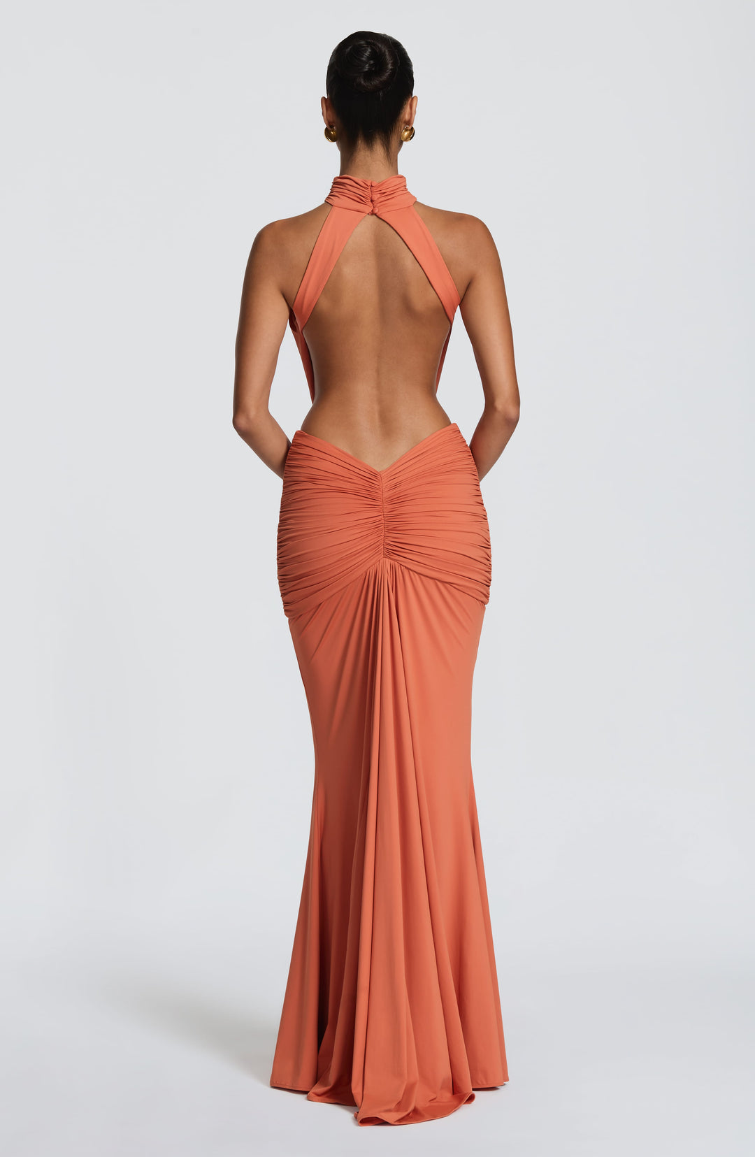 Sonja | Damen Elegantes Neckholder Abendkleid mit Rückenausschnitt