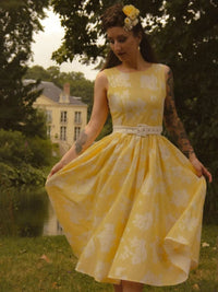 Priska | Damen Elegantes Hochzeitsgast Midikleid mit Blumenmuster